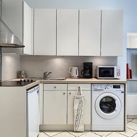 Charming Flat In Old - 50m From The Sea