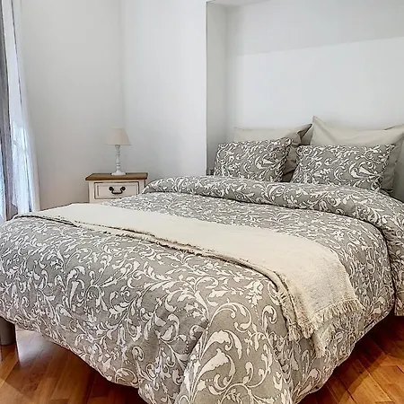 Charming Flat In Old - 50m From The Sea Antibes